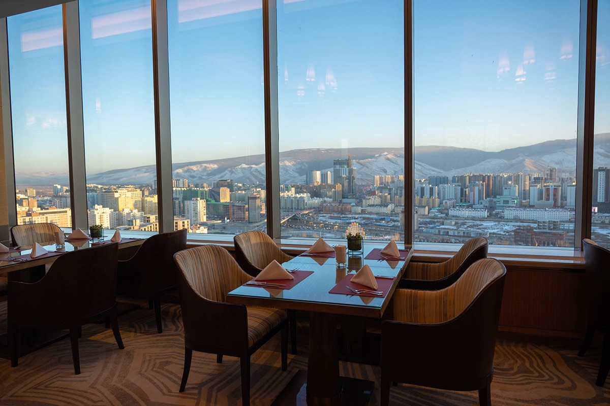 Shangri-La Horizon Club Lounge Ulaanbaatar