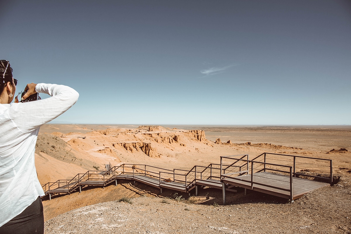 Book Flaming Cliffs Mongolia
